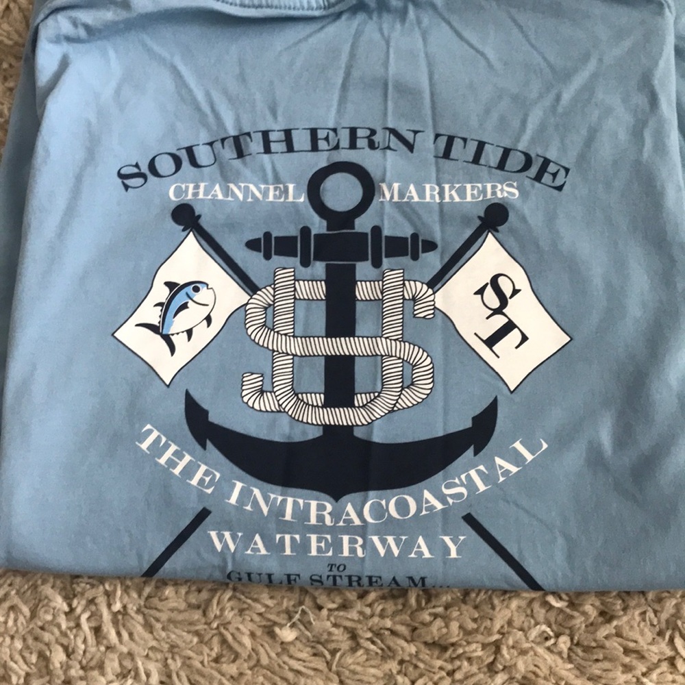 Southern Tide light blue t shirt